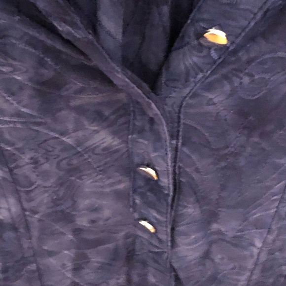 Top - Picture 5 of 5